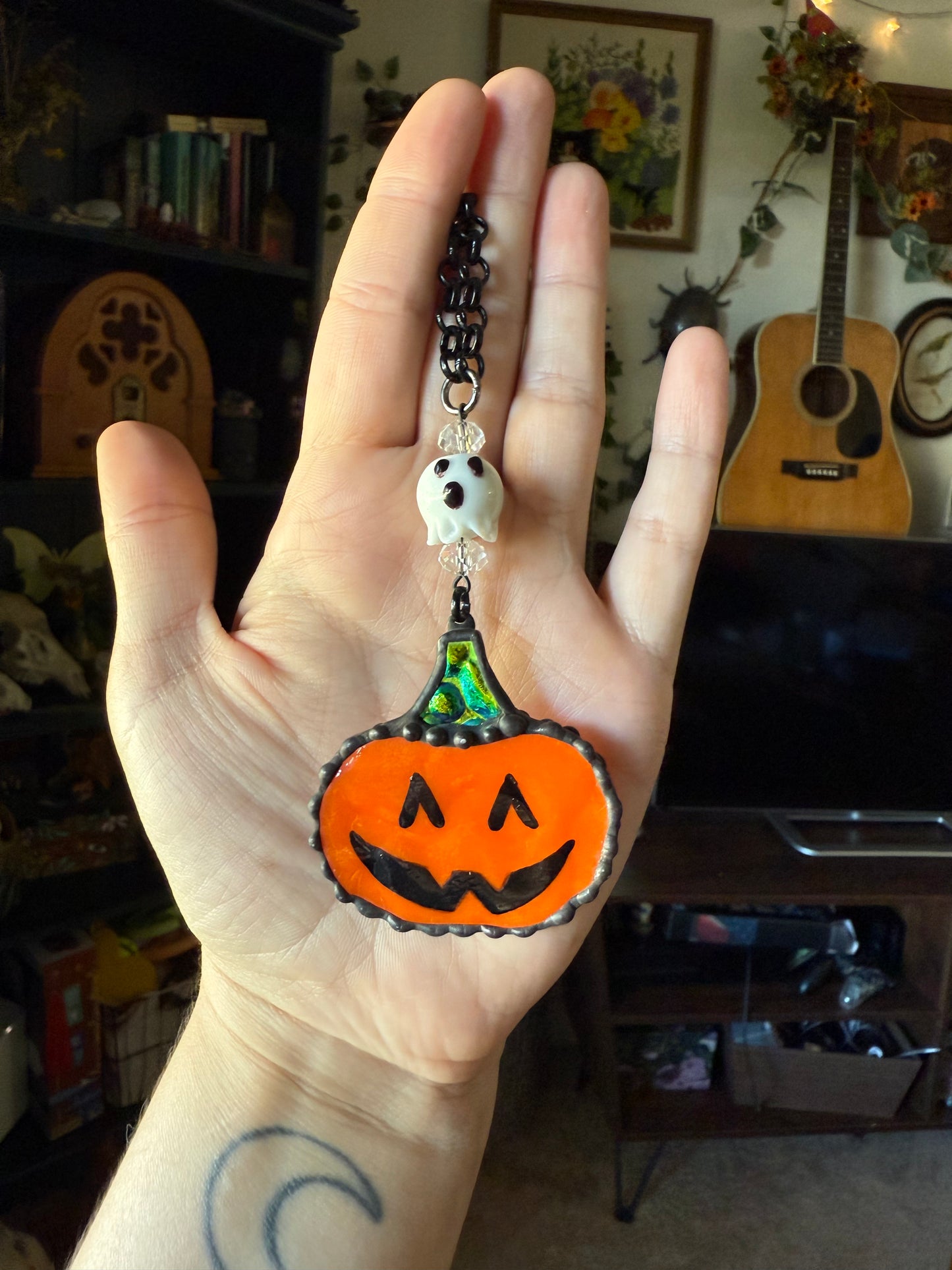 Jack-o’-lantern and Ghost Car Charm