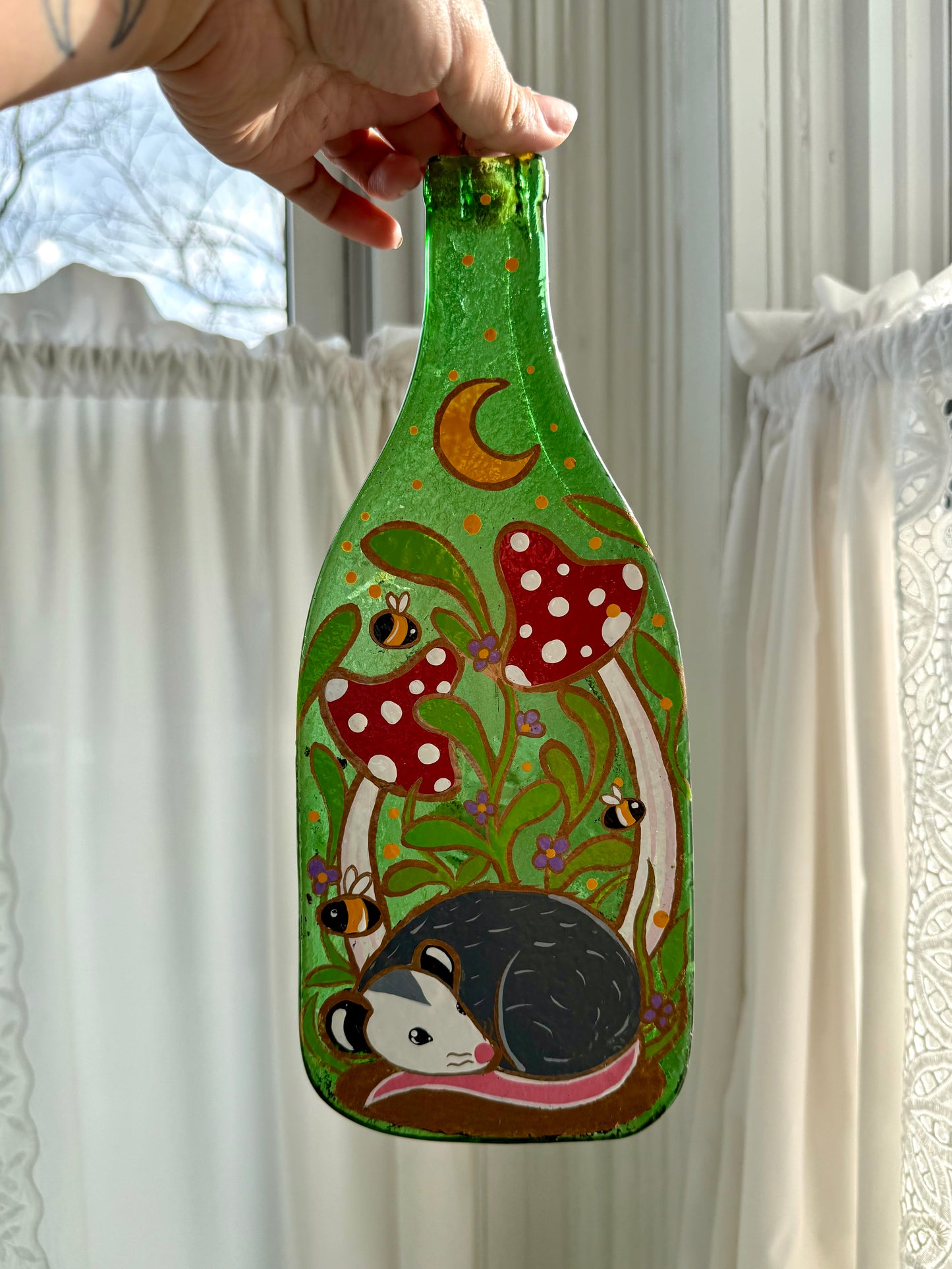 Opossum Bottle Hanger