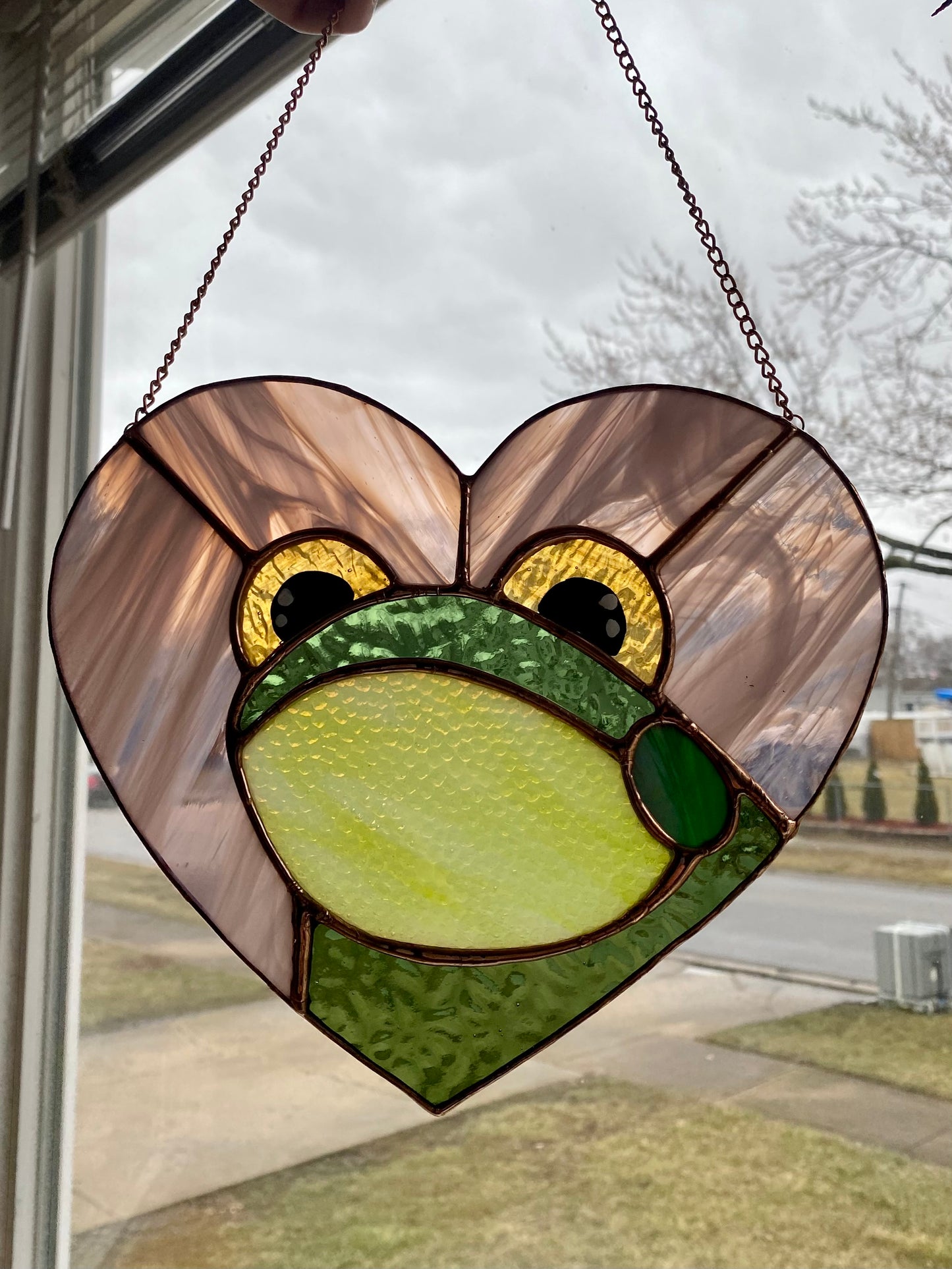 Heart Toad Suncatcher